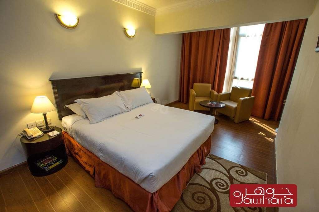 Al Jawhara Metro Hotel Дубай Екстер'єр фото