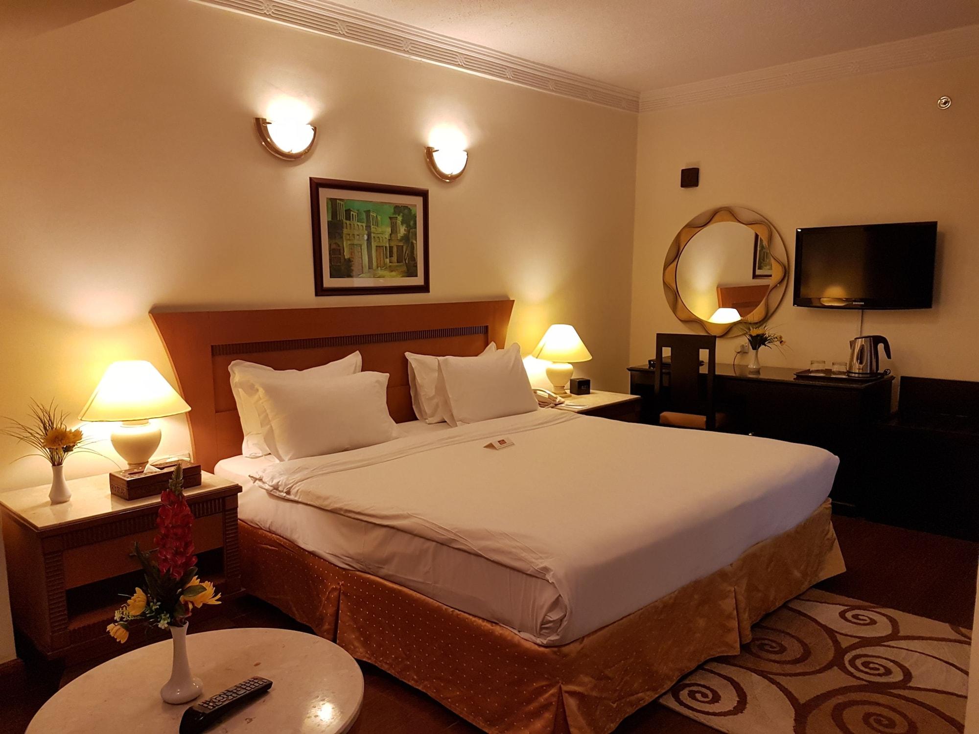 Al Jawhara Metro Hotel Дубай Екстер'єр фото