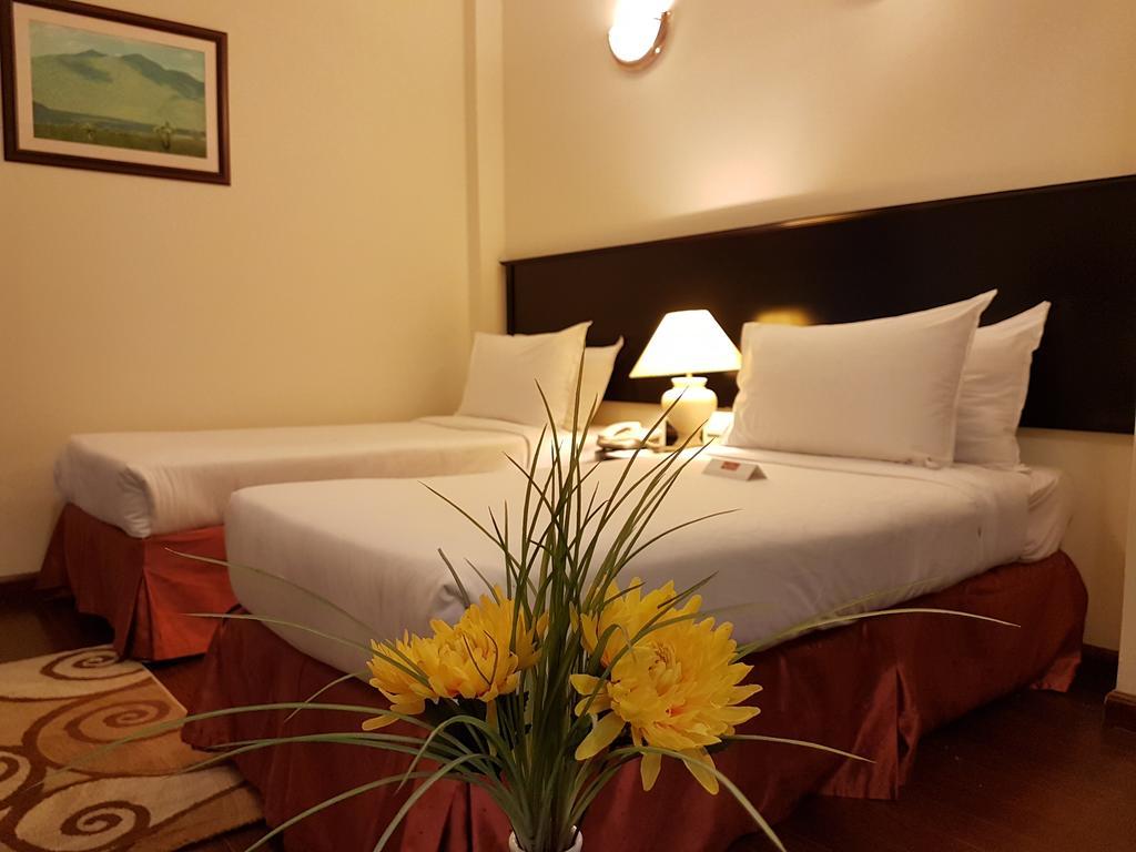 Al Jawhara Metro Hotel Дубай Екстер'єр фото